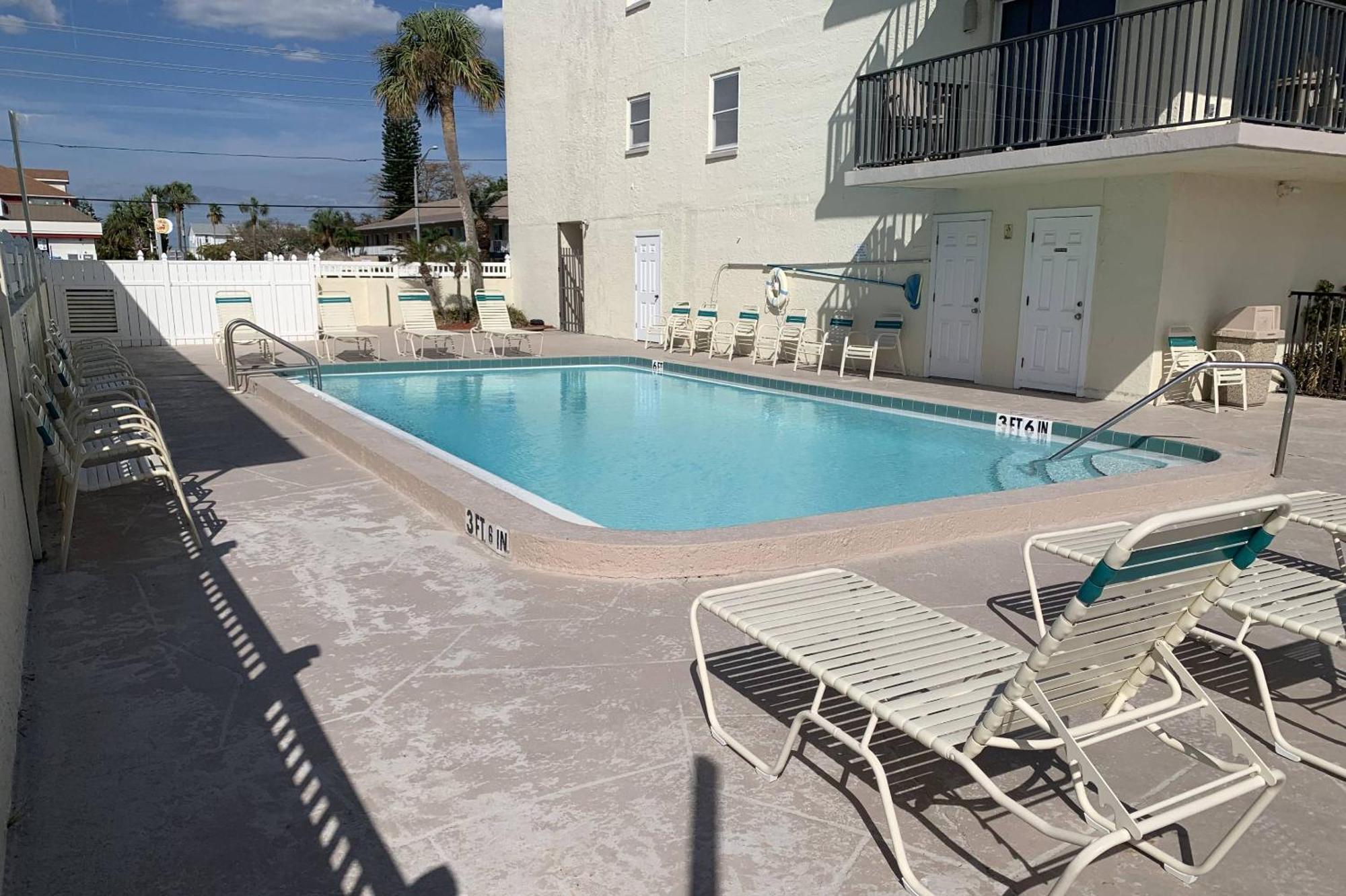 201 - Kima Villa St. Pete Beach Exterior photo